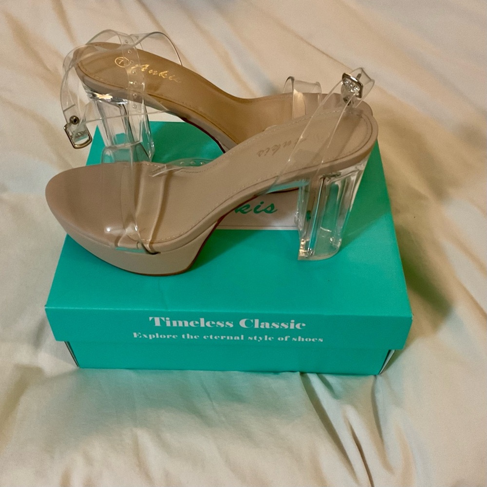 Clarks Cream and White Platform Shoes with Clear Heel